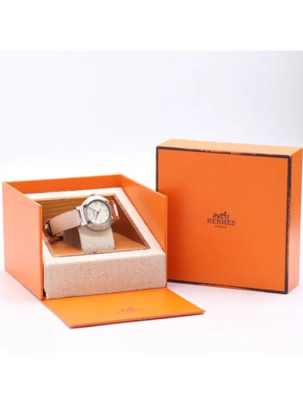 Hermes Nomade Electromagnetic Balance Date Silver Dial Watch